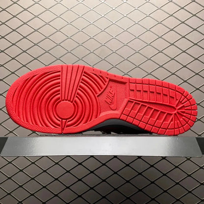 Dunk Low x OW 'University Red'