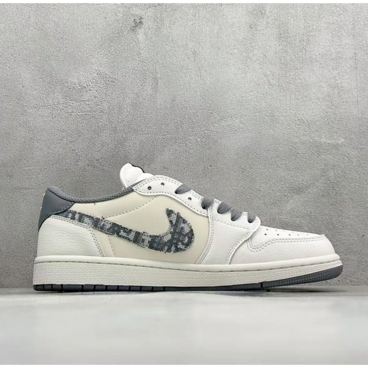 AJ 1 Low x Travis Scott x Dior 'Grey Monogram'