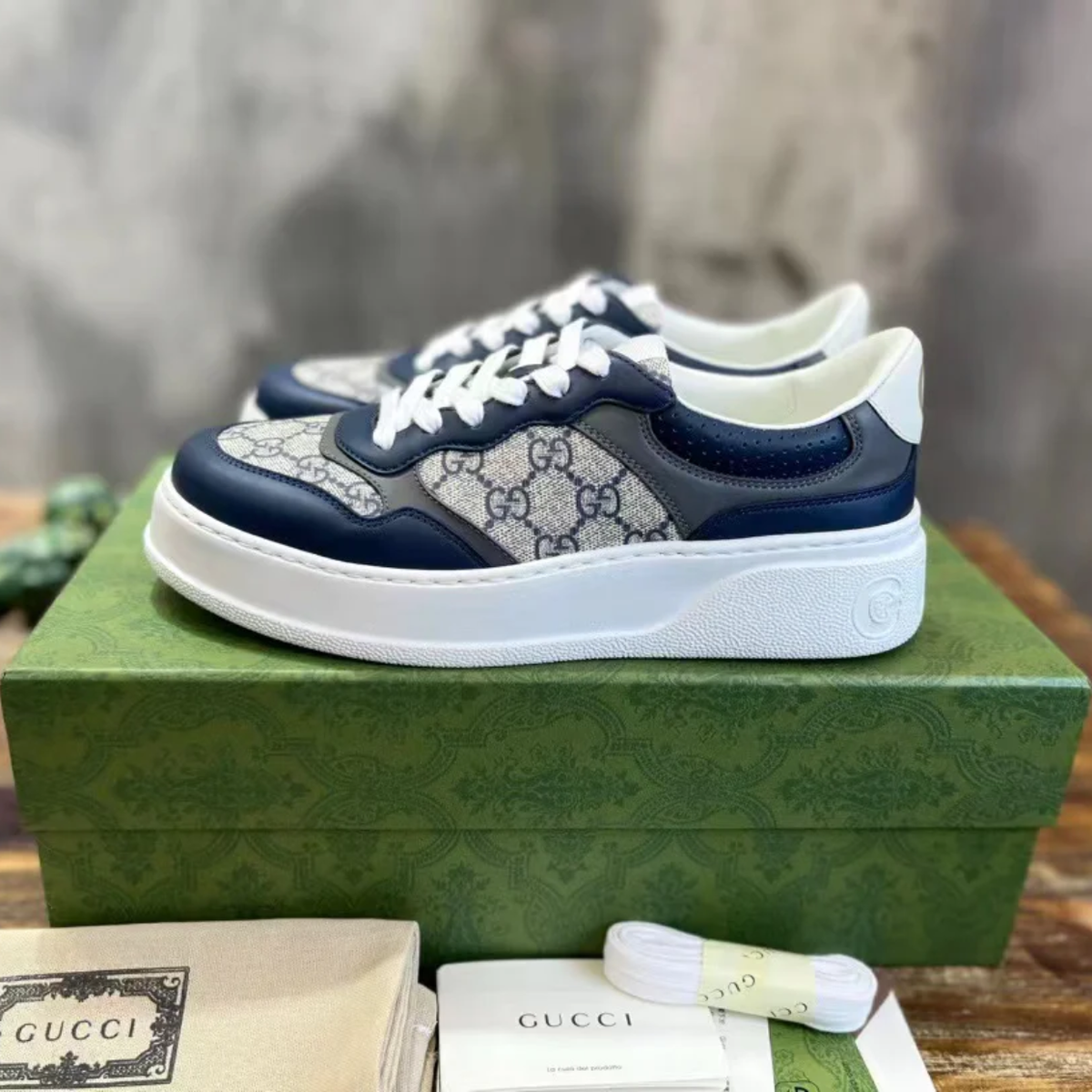 GC Trainer 'Beige and Blue'