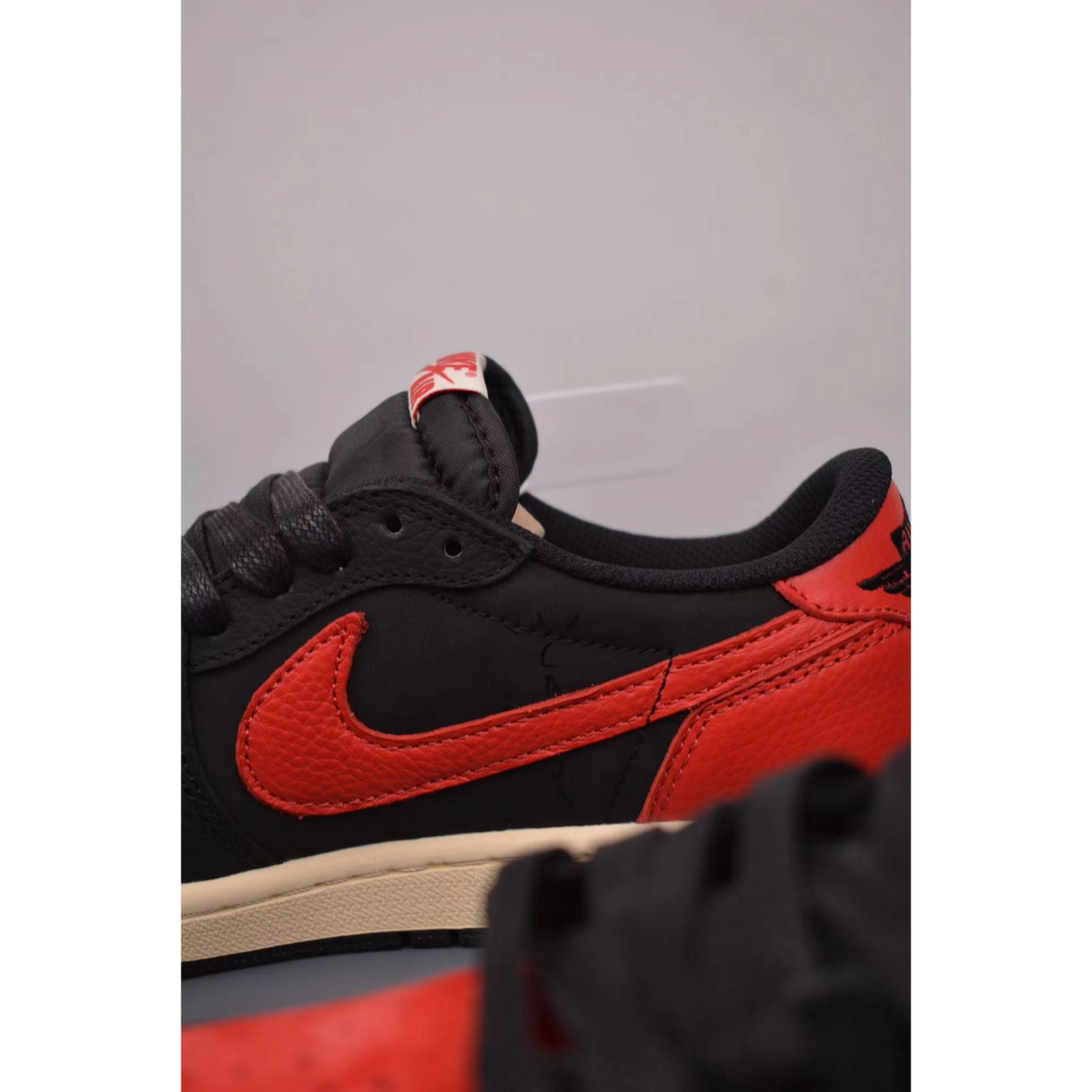 AJ 1 Retro Low x Travis Scott 'Bred' Customs